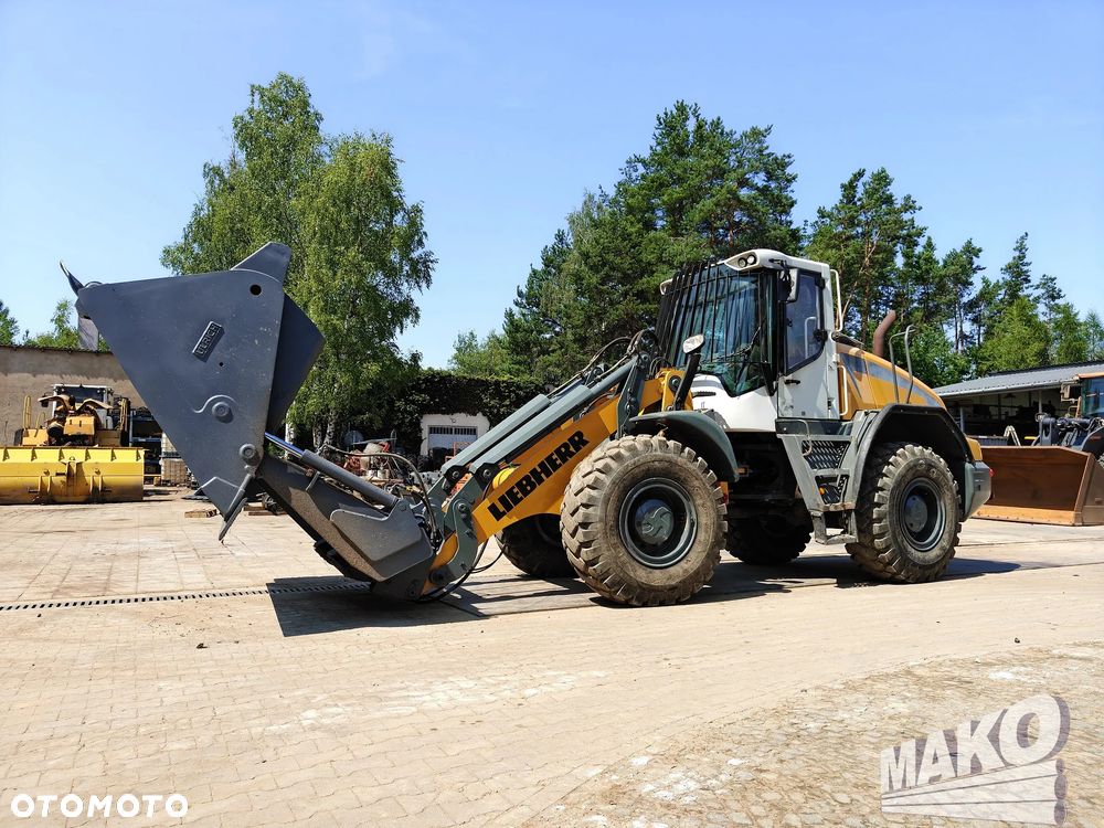 Liebherr L546 - 2