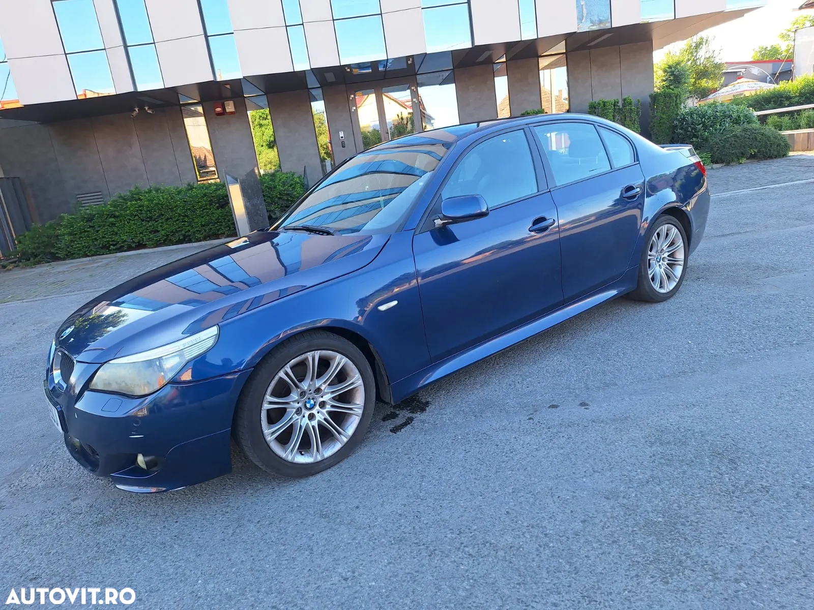 BMW Seria 5 520d - 4