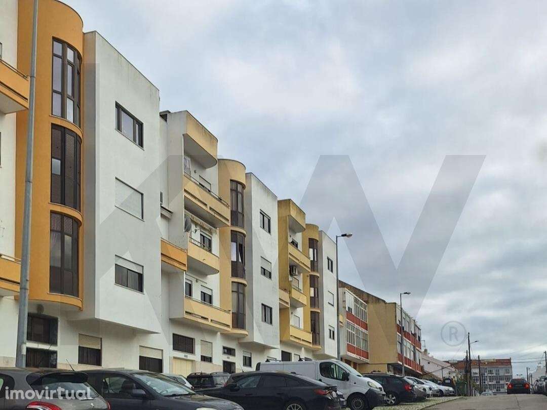 Garagem Box 60,36m2 – Laranjeiro / Feijó - Grande imagem: 2/5