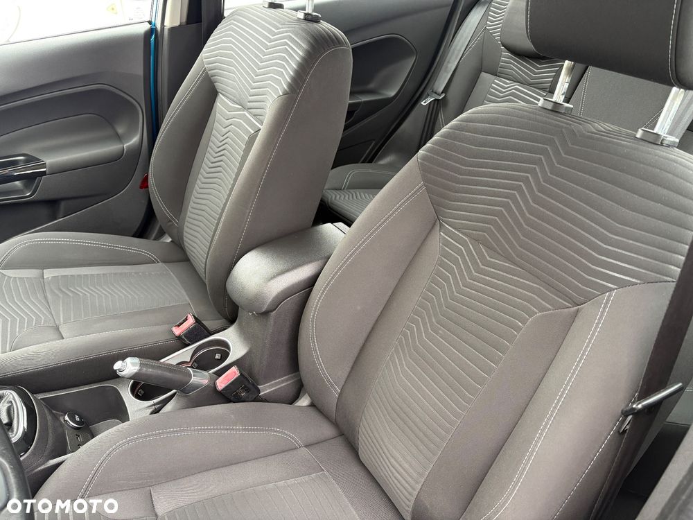 Ford Fiesta 1.0 EcoBoost STart-Stop Titanium - 20