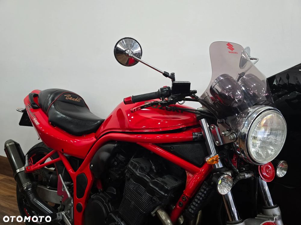 Suzuki Bandit - 38