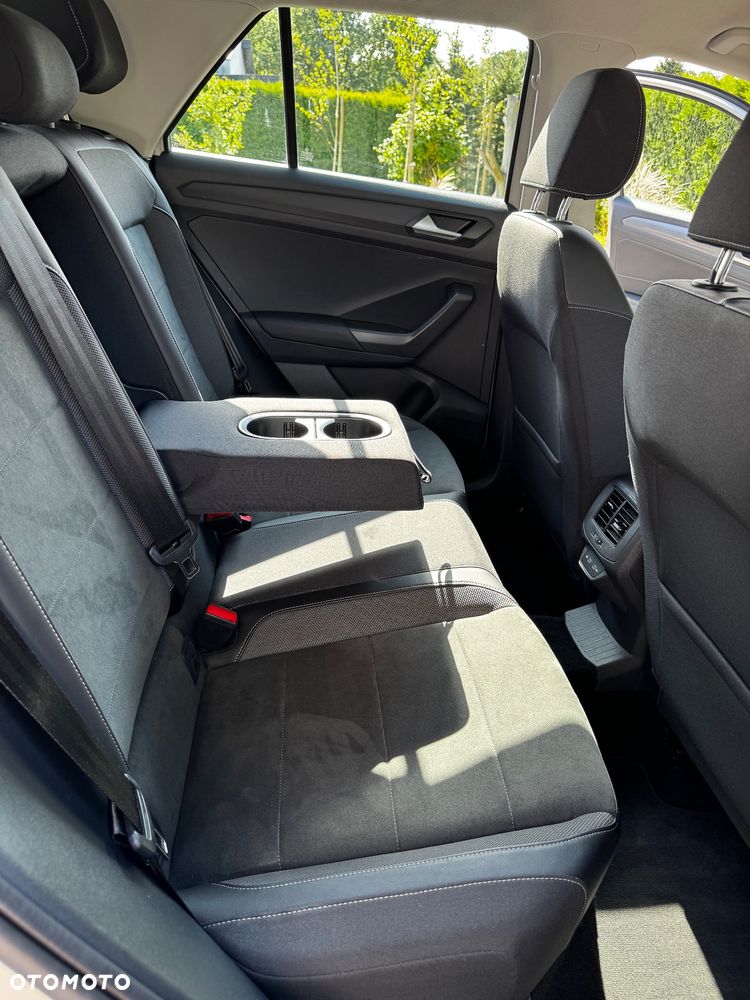 Volkswagen T-Roc 1.5 TSI Style DSG - 23