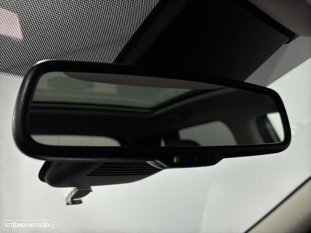 Nissan Qashqai 1.6 dCi Tekna Premium Pele S Alcantara Xtronic - 37