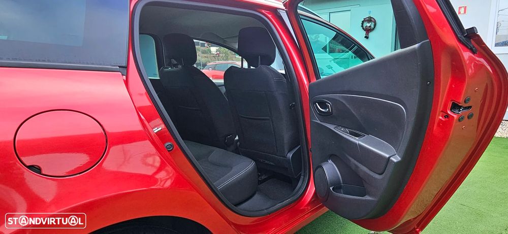 Renault Clio Sport Tourer 0.9 TCE Limited - 27