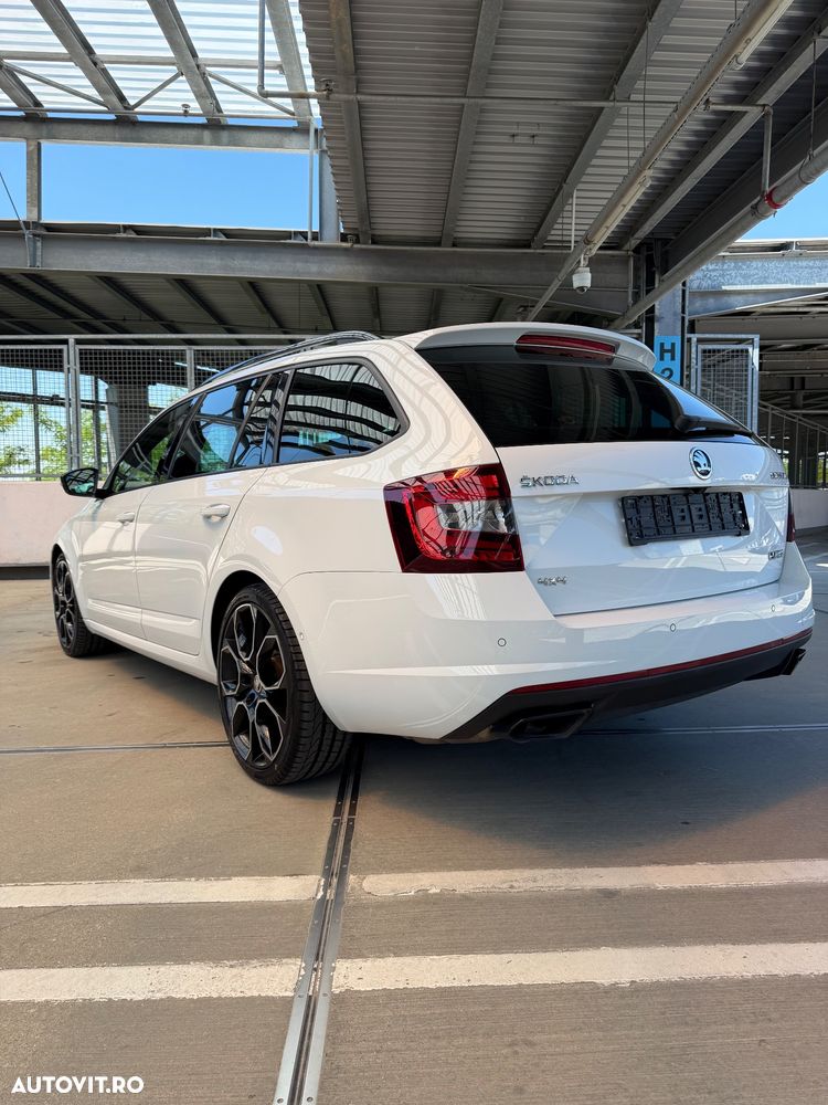 Skoda Octavia 2.0 TDI DSG 4X4 RS - 19