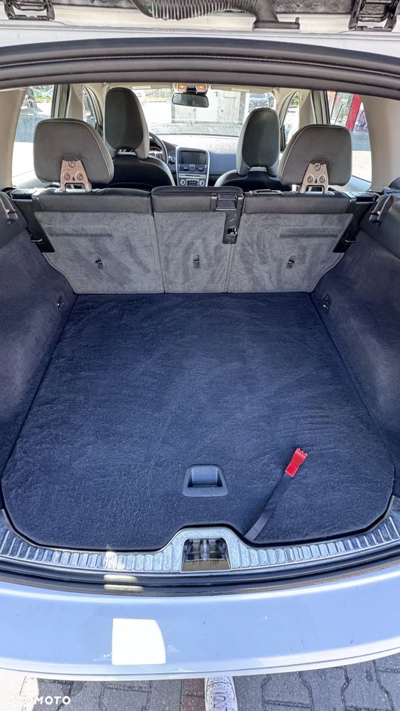 Volvo XC 60 - 18