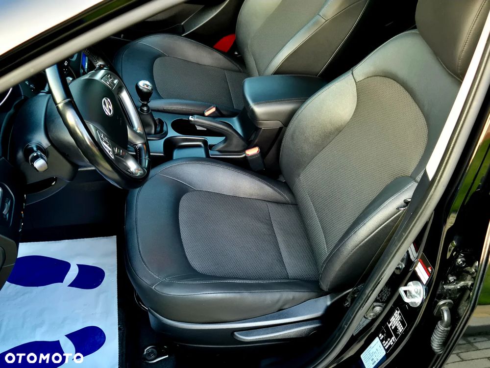 Hyundai ix35 - 21