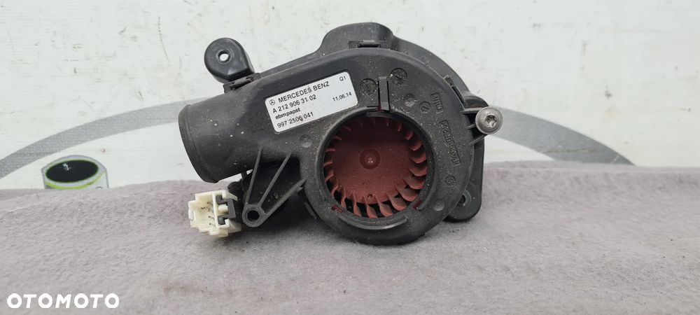 Mercedes-Benz OE A2129063102 wentylator dmuchawa E-KLASA W212 WENTYLATOR DMUCHAWA MODUŁÓW - 2