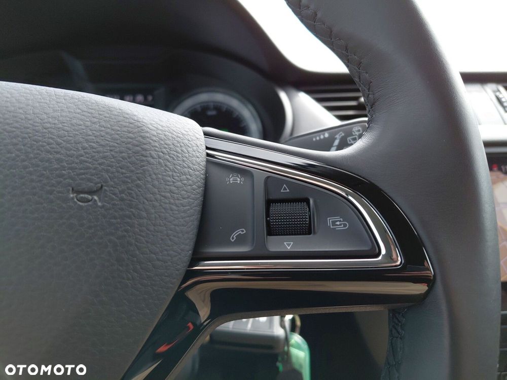 Skoda Octavia 1.4 TSI Style DSG - 19
