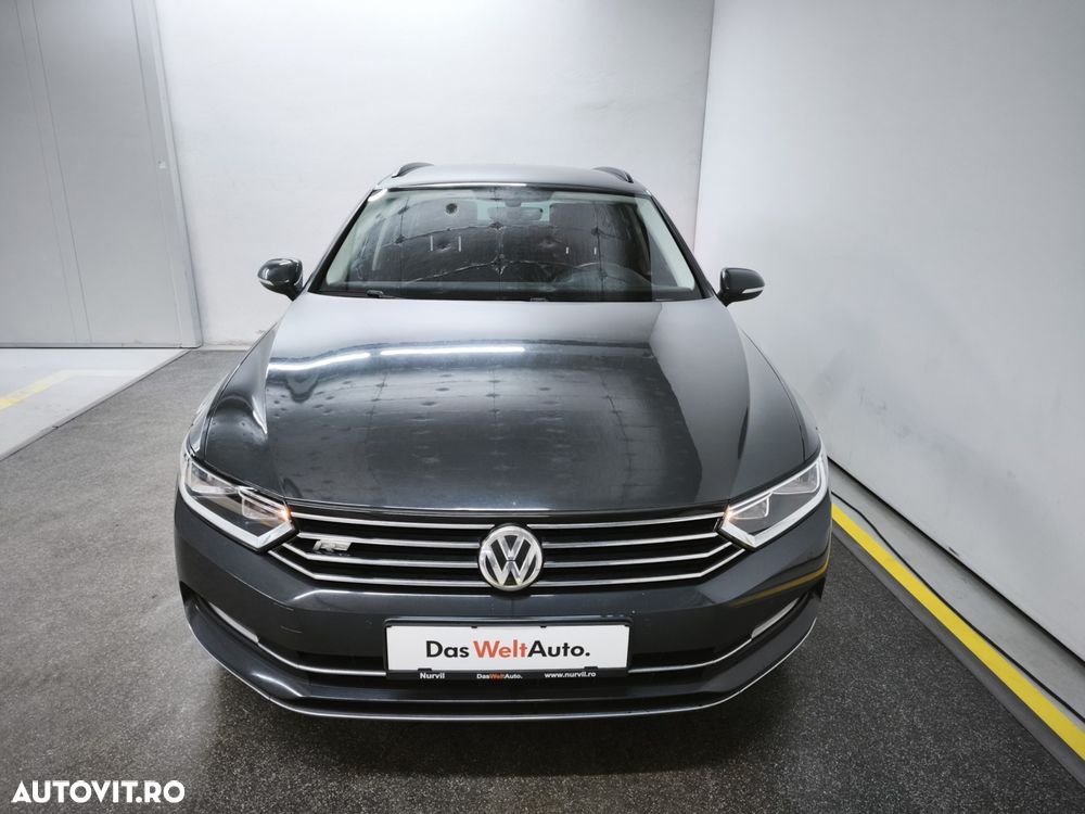 Volkswagen Passat 2.0 TDI DSG Comfortline - 5