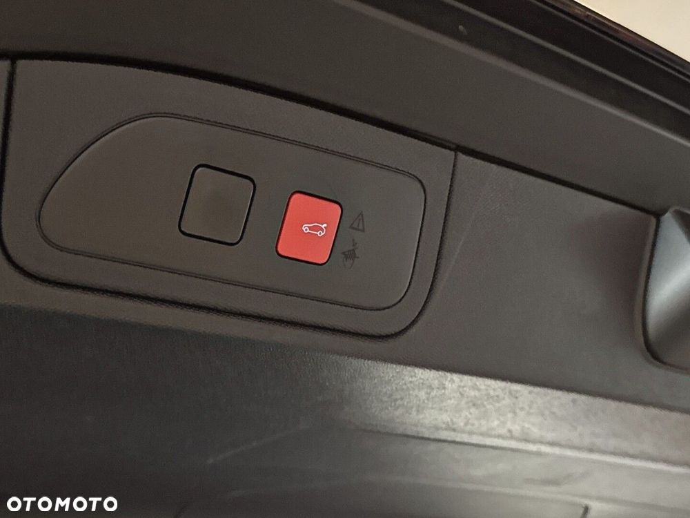 DS Automobiles DS 7 Crossback 1.5 BlueHDi Performance Line + - 14