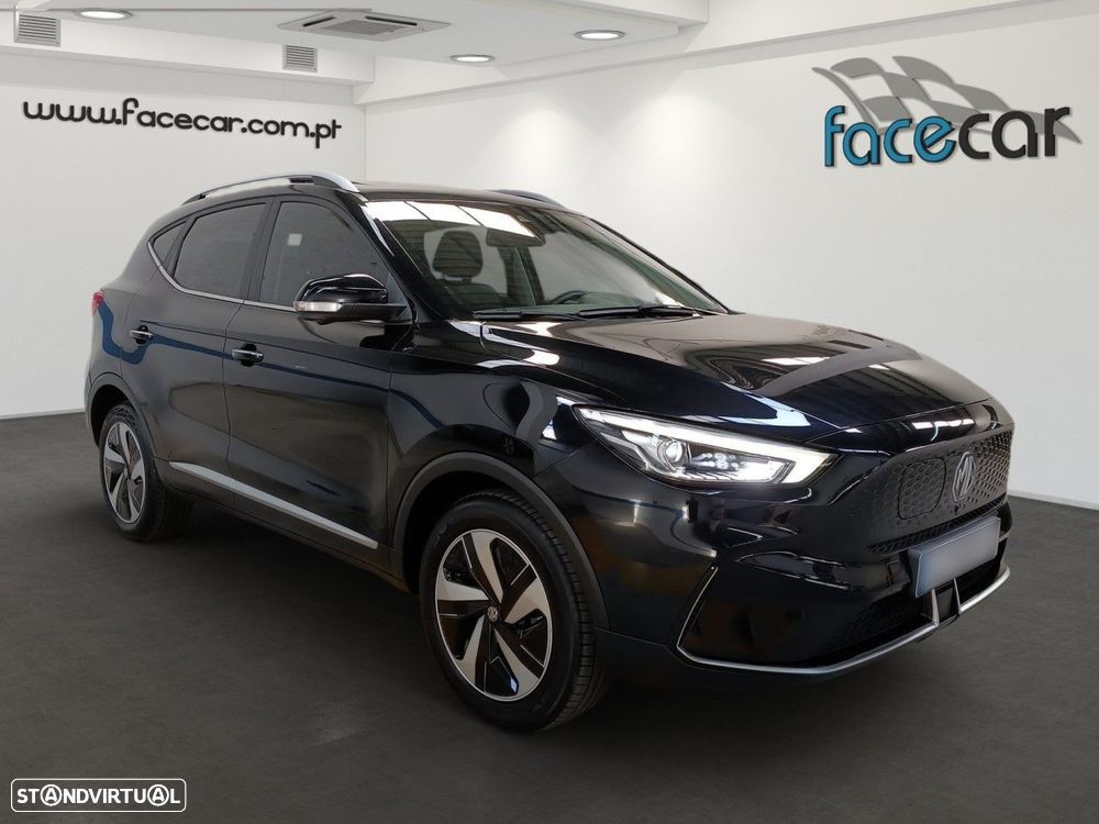 MG ZS EV 72.6 kWh Luxury - 2