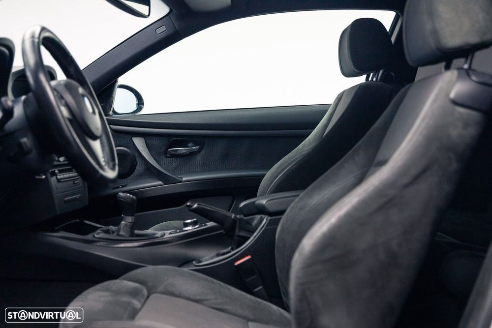 BMW 320 d Coupe - 15