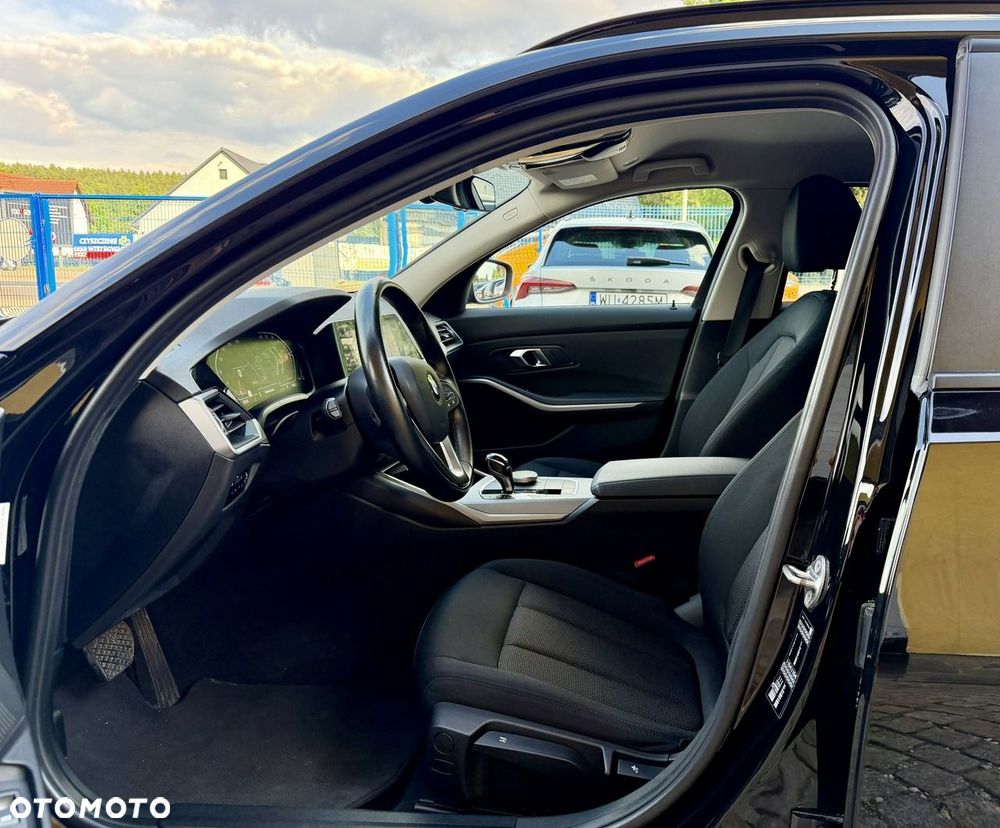 BMW Seria 3 - 11