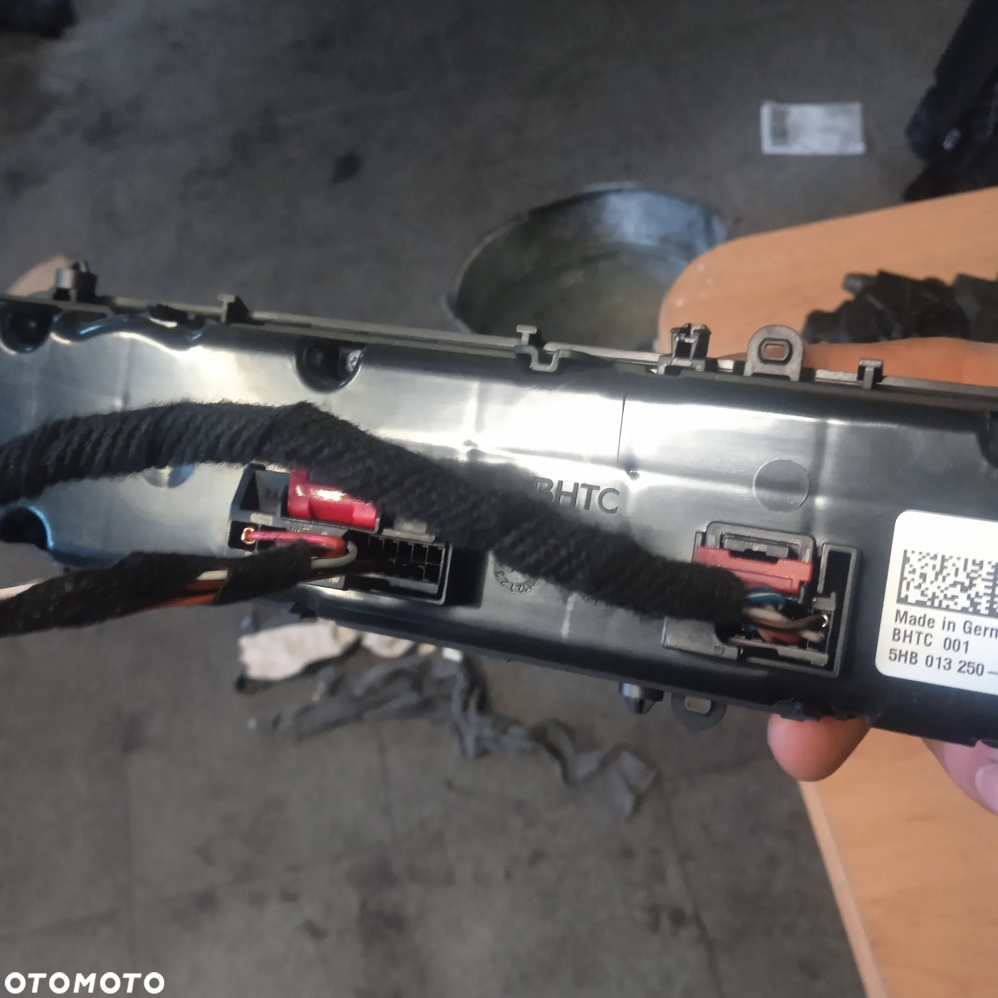 Panel nawiewu A4 B9 8W0820043Q - 5