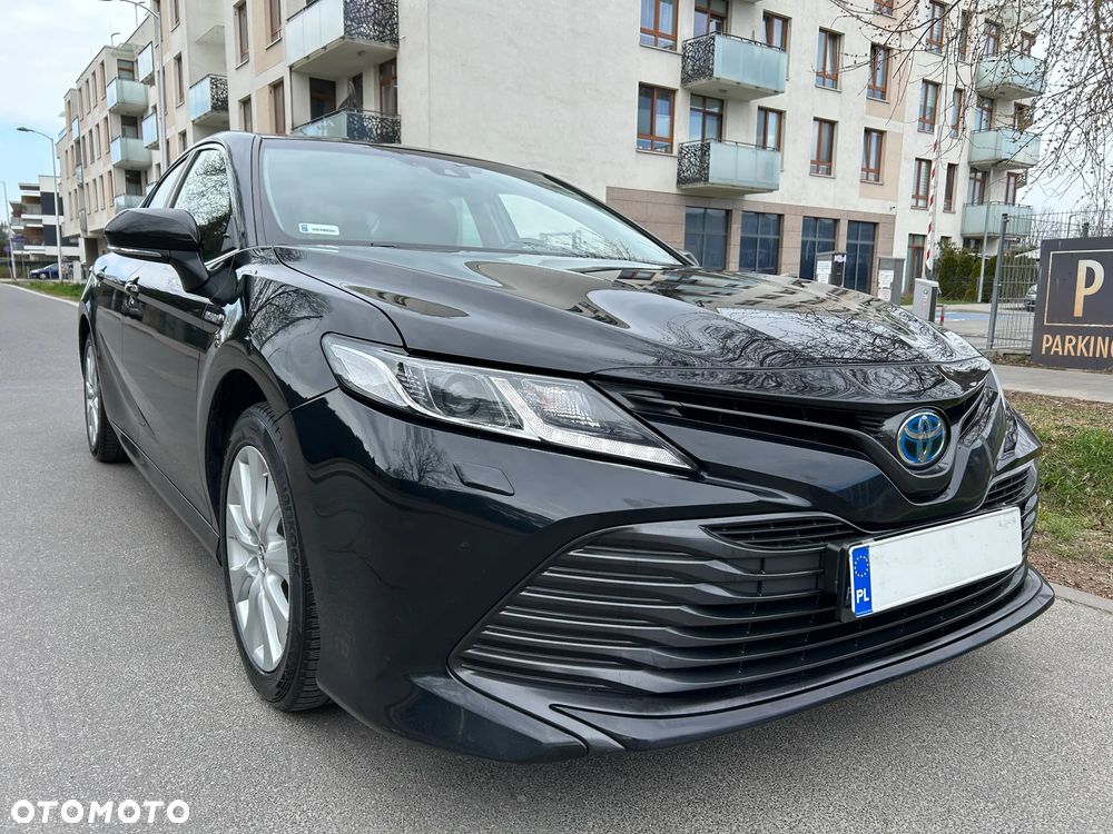 Toyota Camry 2.5 Hybrid Comfort CVT - 34
