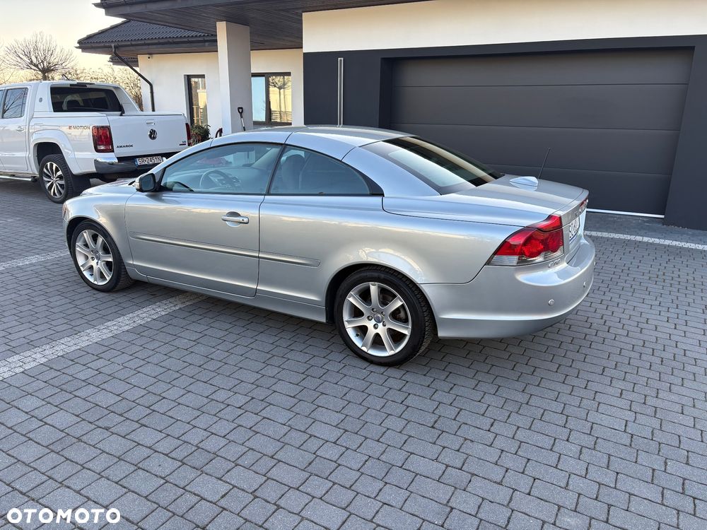 Volvo C70 2.0D Summum - 9