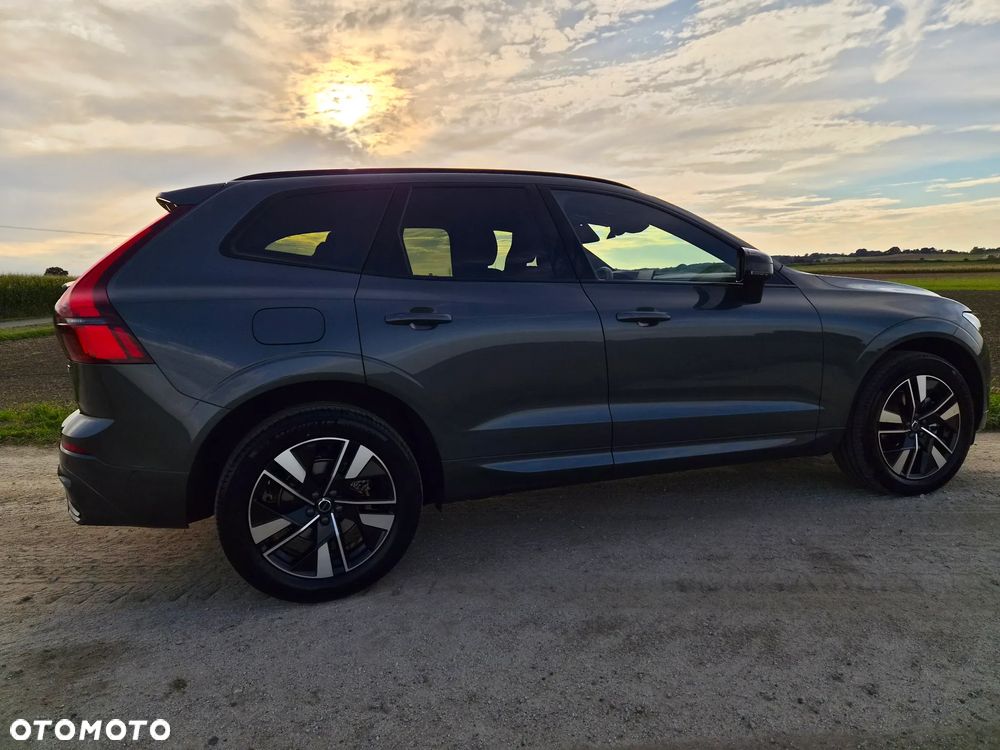 Volvo XC 60 B5 B AWD Plus Dark - 7