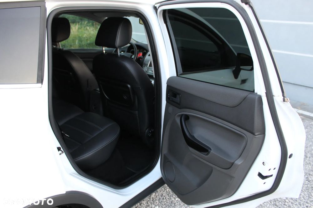Ford Kuga 2.0 TDCi 4x4 Titanium - 23