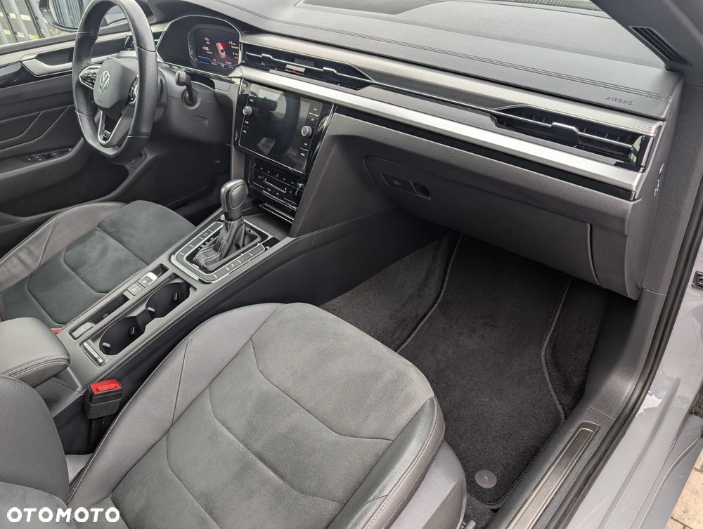 Volkswagen Arteon 2.0 TSI R-Line DSG - 8