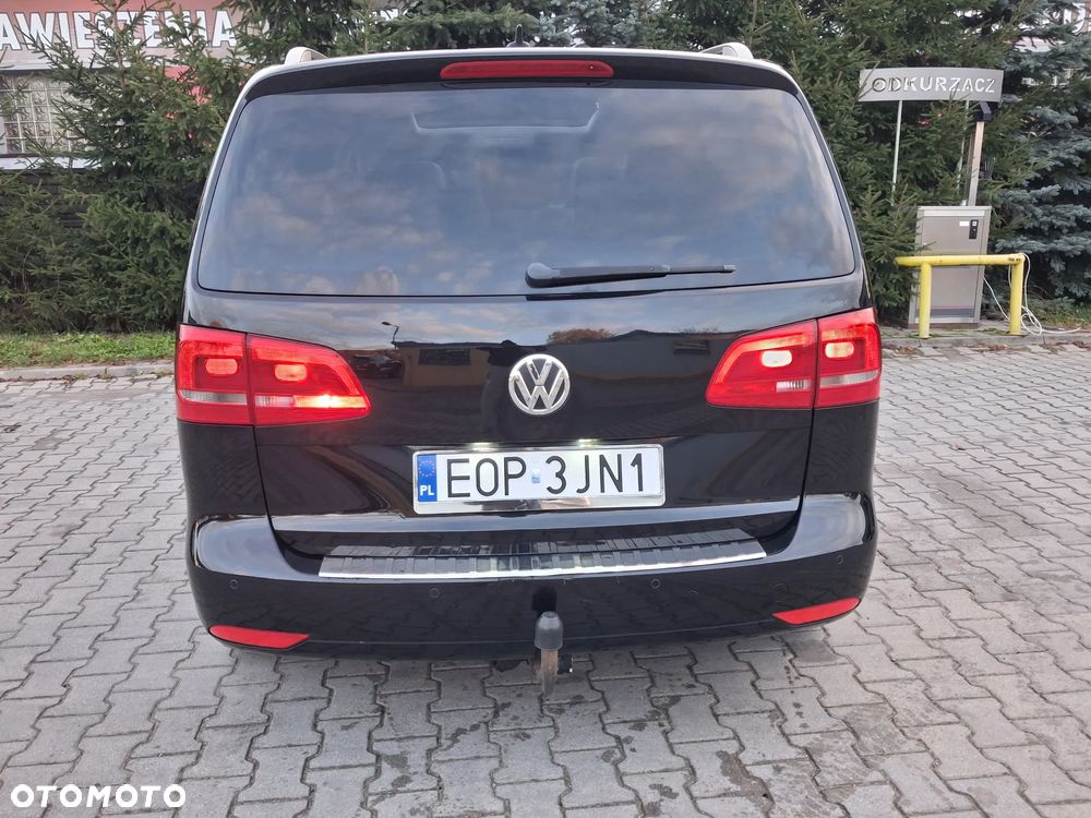 Volkswagen Touran 2.0 TDI Highline DSG - 21