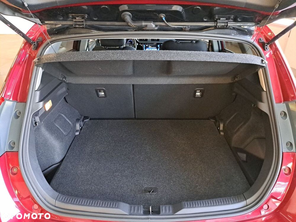 Toyota Auris - 14