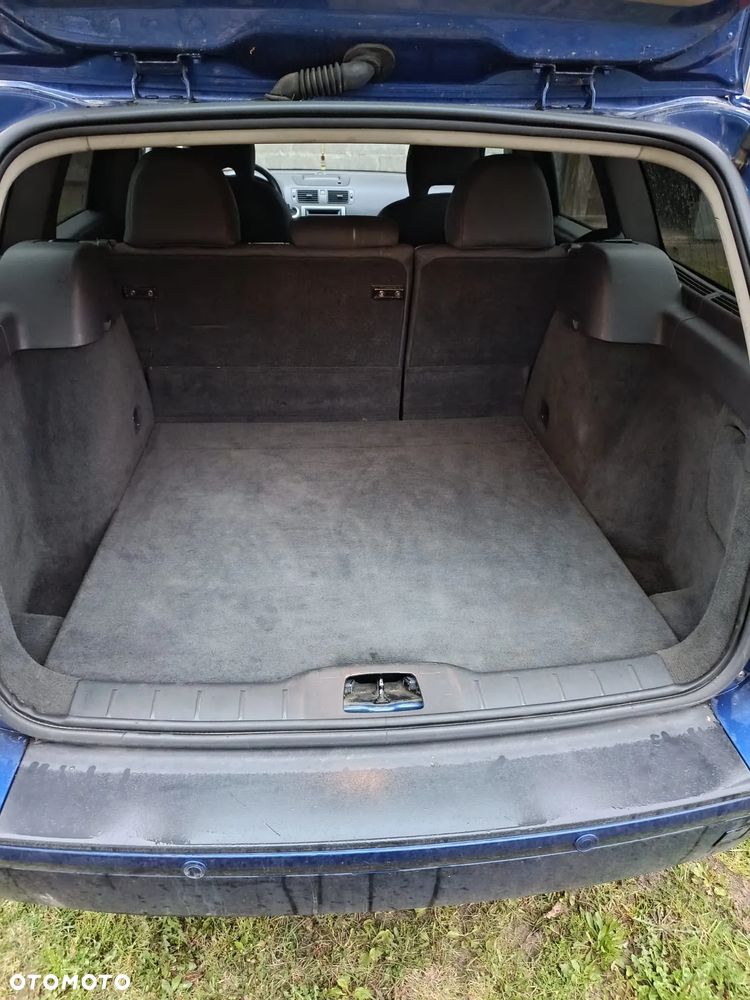 Volvo V50 - 5
