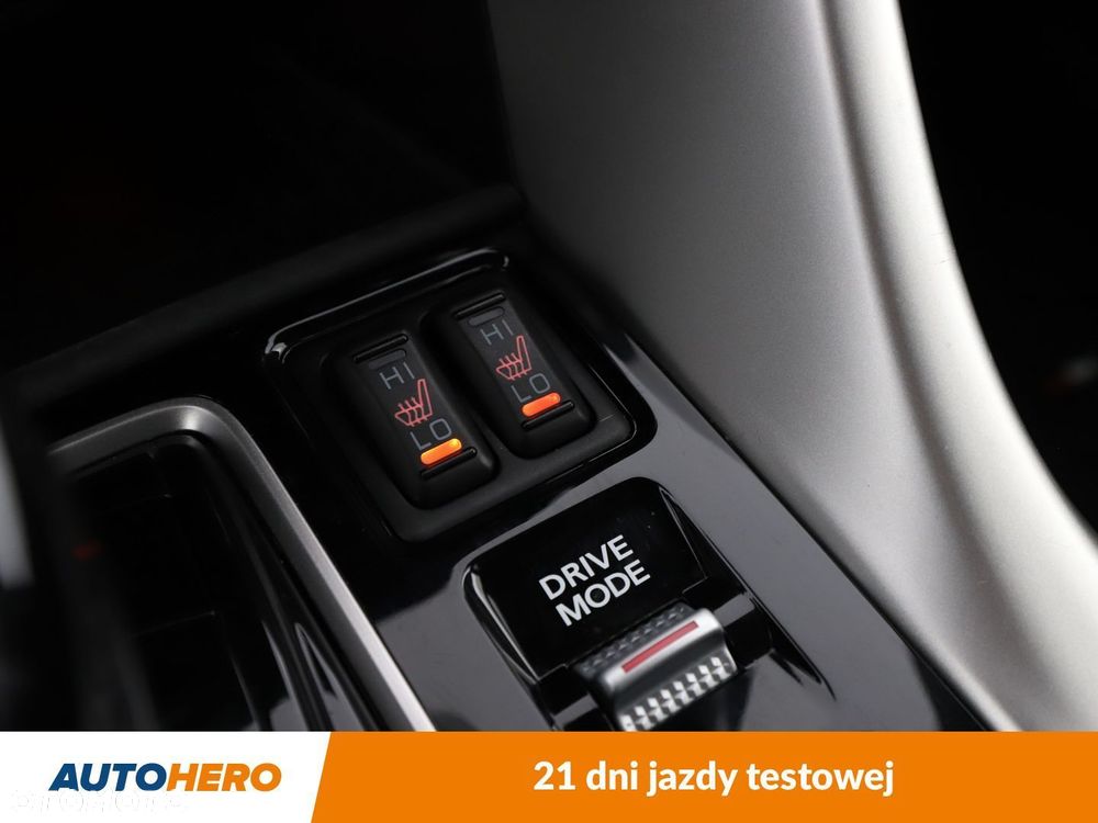 Mitsubishi Eclipse Cross - 26