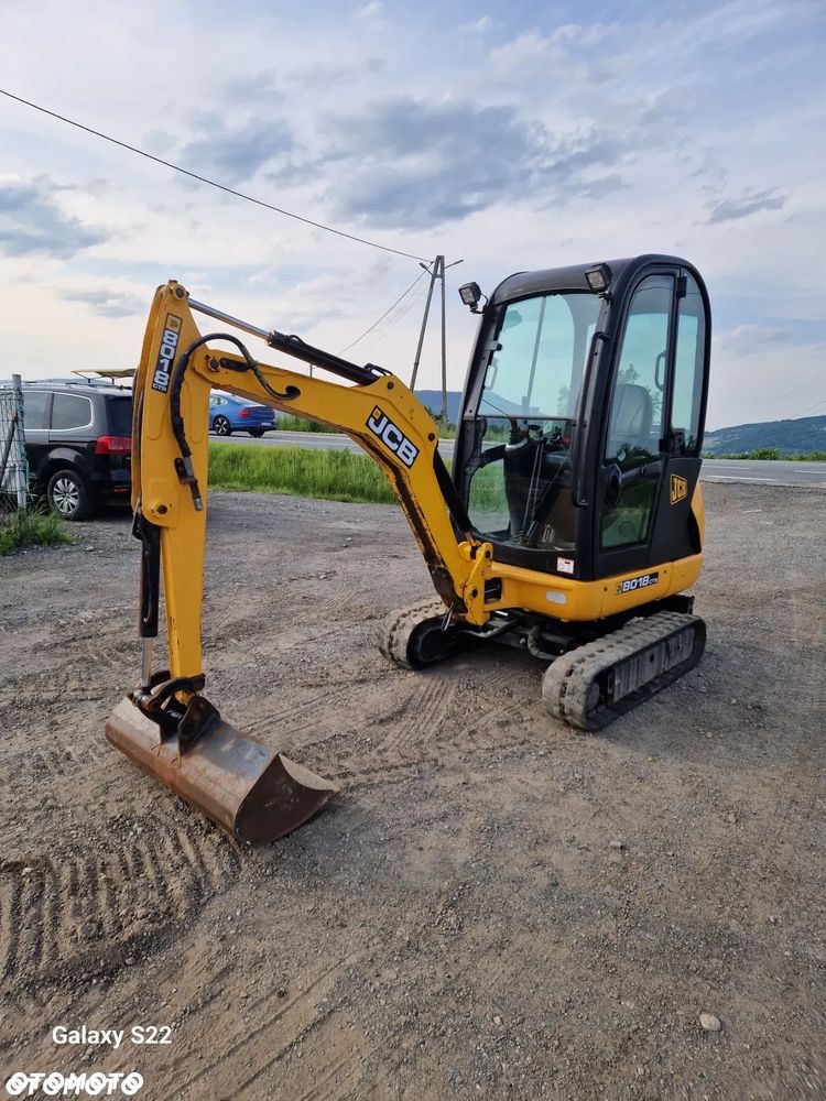 JCB 8018 - 6