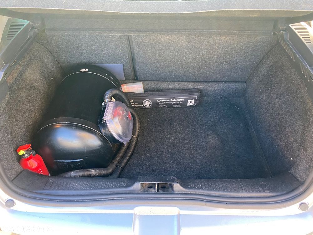 Renault Clio 2.0 16V ESP Exception - 12