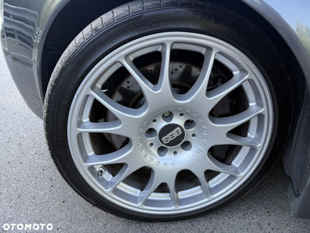 Audi RS6 4.2 Quattro Tiptr - 16
