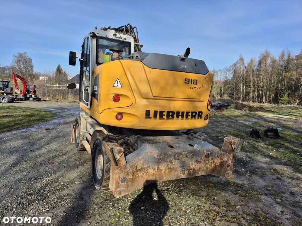 Liebherr A914 - 7