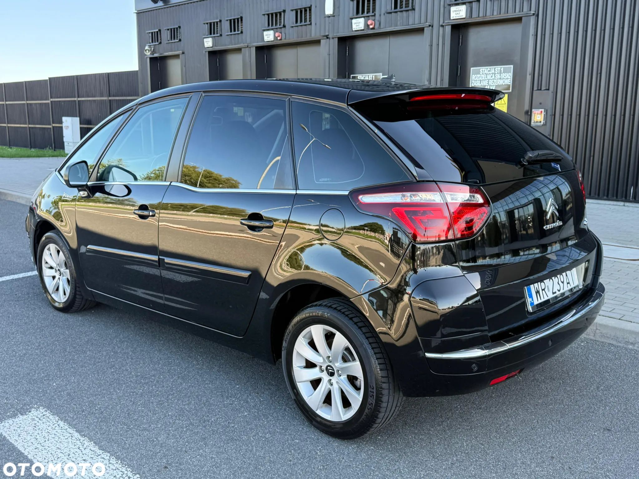 Citroën C4 Picasso 1.6 HDi FAP Exclusive - 1