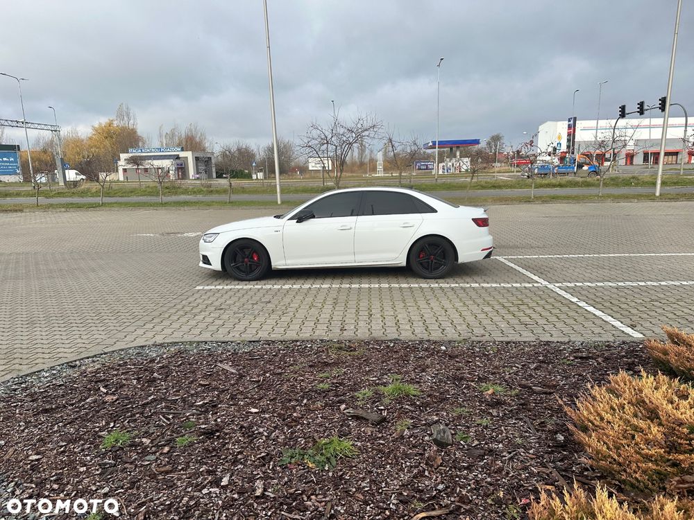 Audi S4 Limousine - 25