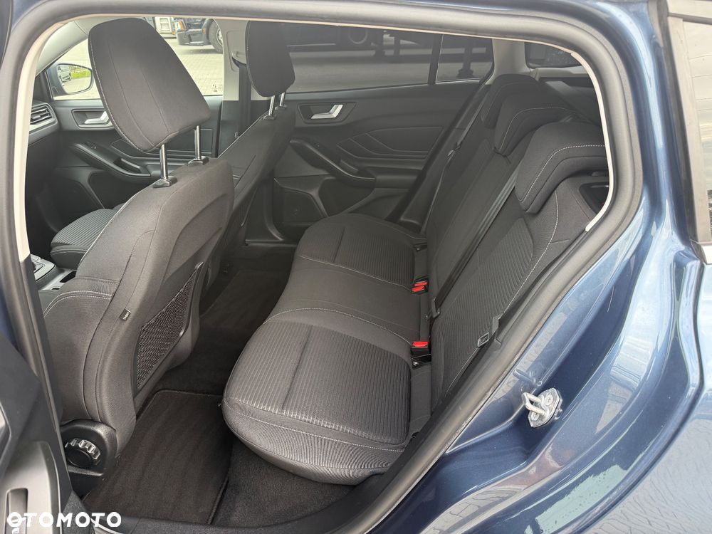 Ford Focus 1.5 EcoBlue STart-Stopp-System TITANIUM X - 17