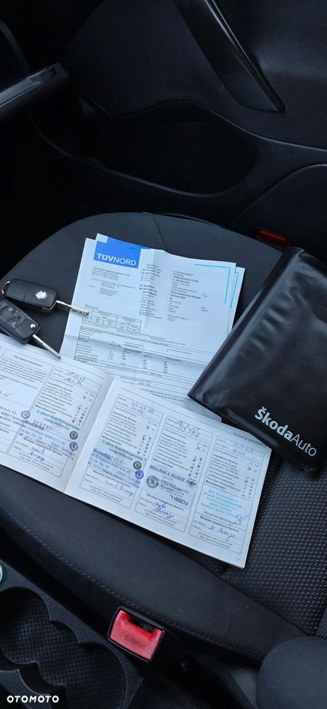 Skoda Octavia 1.6 Combi - 35