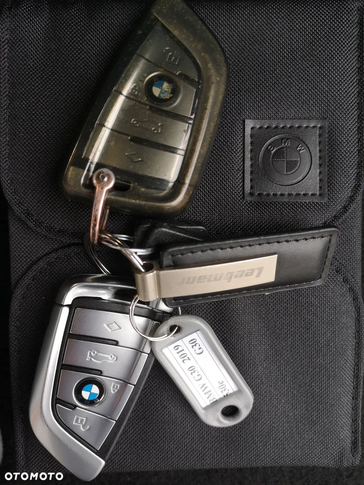 BMW Seria 5 530e iPerformance - 9