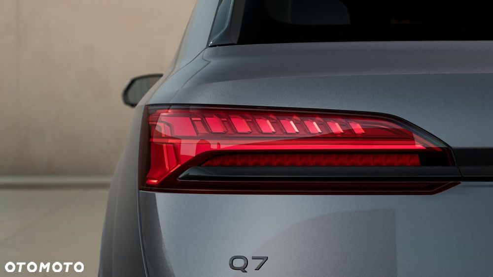 Audi Q7 - 7