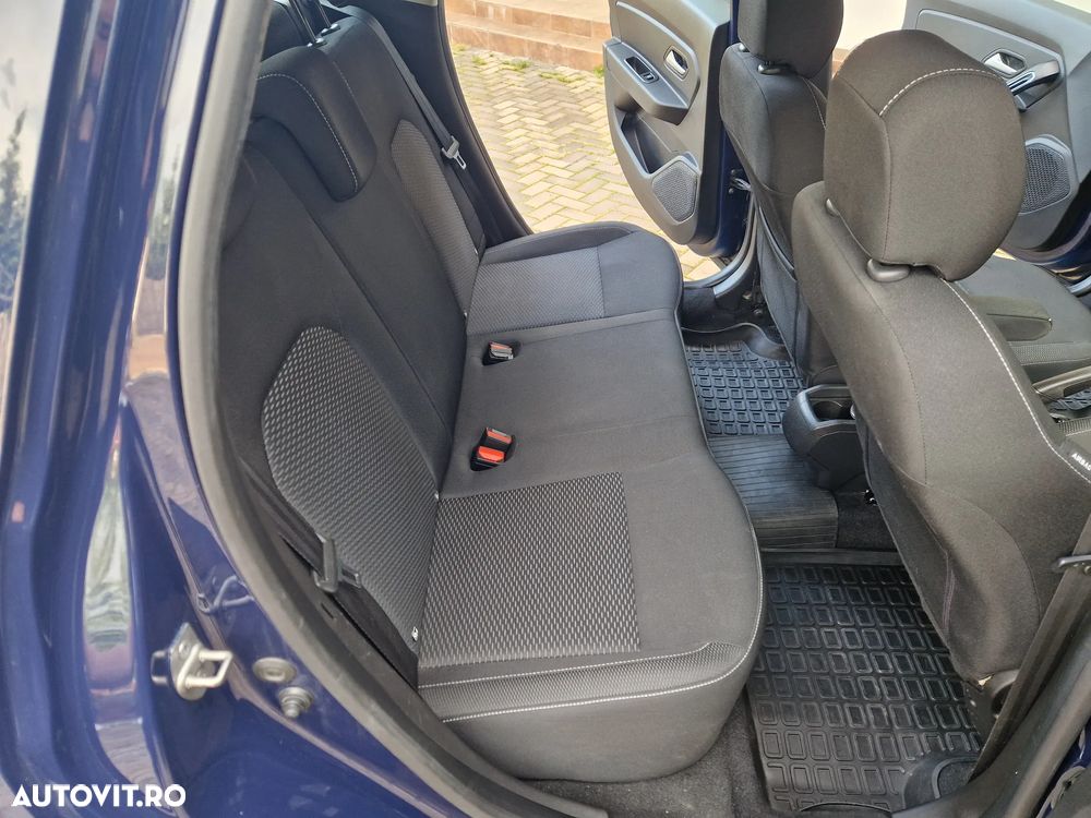 Dacia Duster 1.5 Blue dCi 4WD Comfort - 14