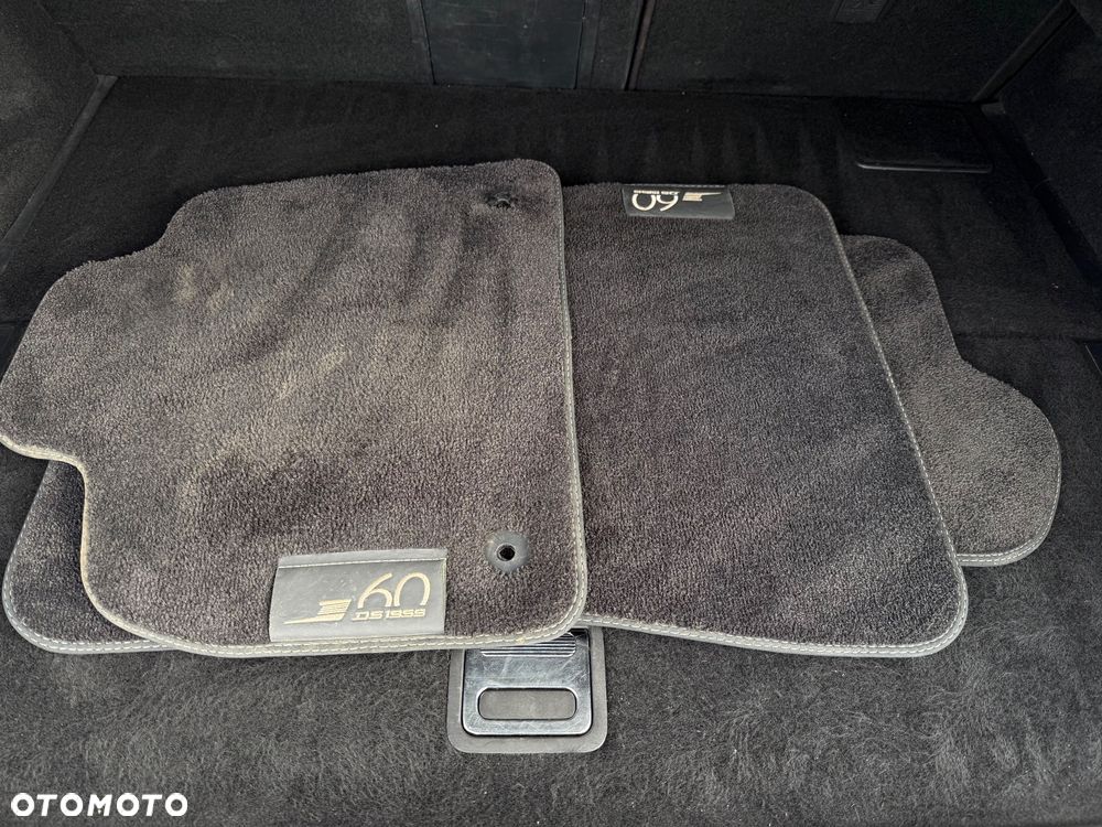 Citroën DS5 Hybrid4 EGS6 SportChic - 34