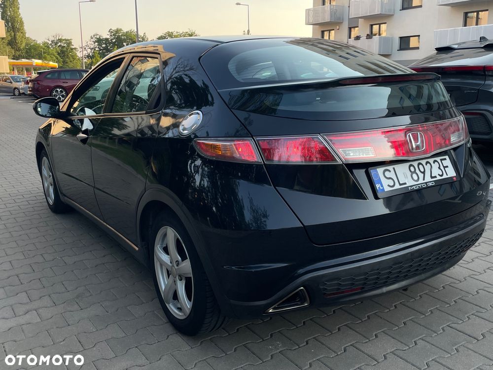 Honda Civic 1.8 Comfort - 5