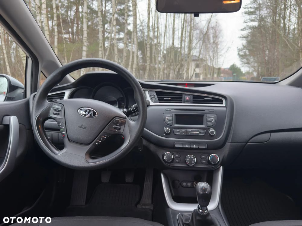 Kia Ceed 1.4 M - 11