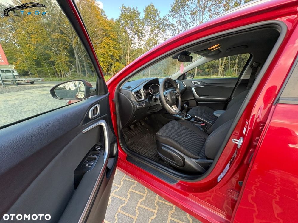 Kia Ceed 1.4 L Business Line Plus - 17