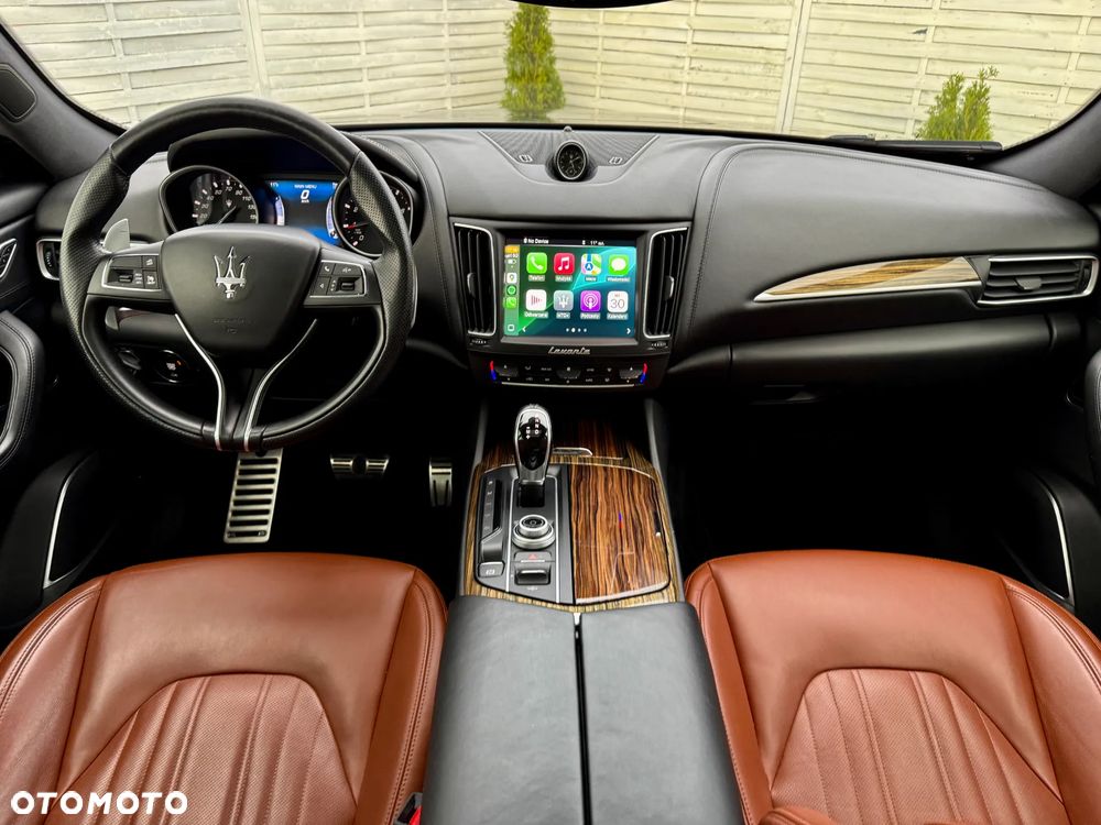 Maserati Levante Granlusso - 9