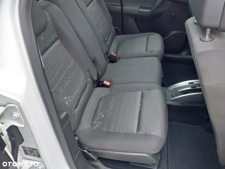 Opel Meriva - 21