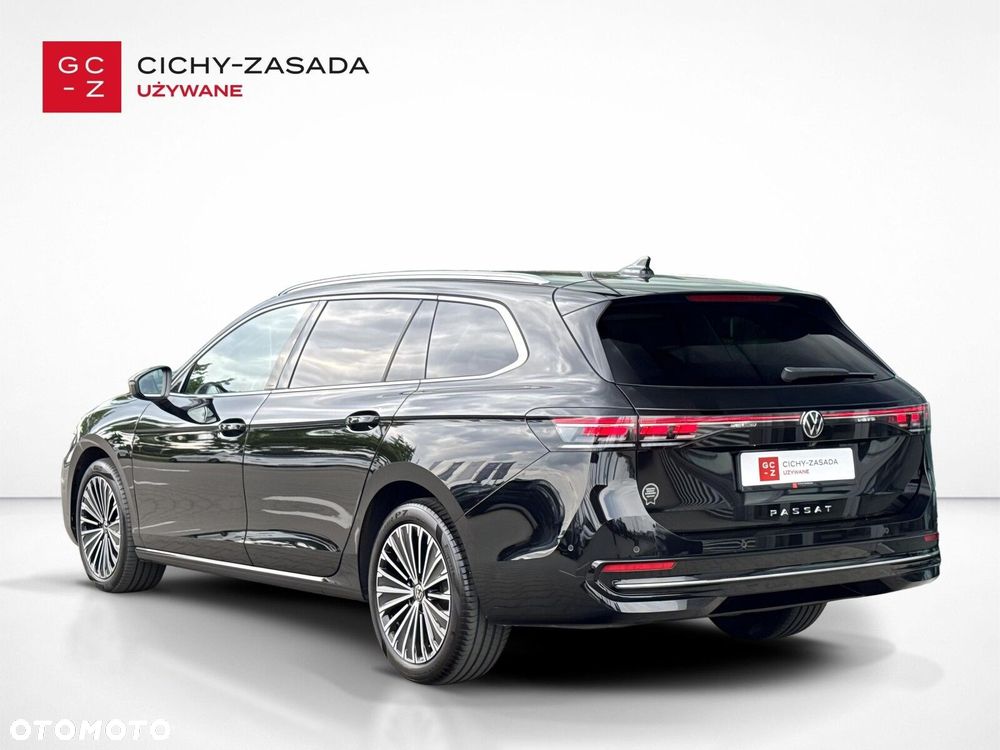 Volkswagen Passat Variant 2.0 TDI SCR Elegance DSG - 3