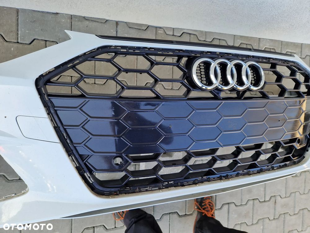 Zderzak Audi A4 B9 8w lift 2019 - s line - 4