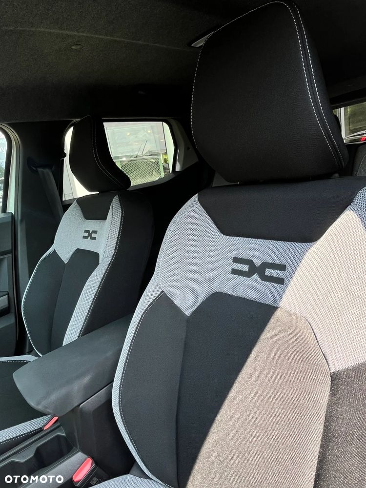 Dacia Duster 1.2 TCe mHEV Journey - 8