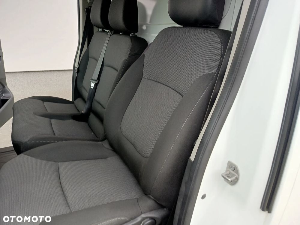 Renault Trafic - 8