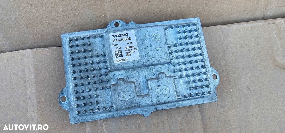 Balast Modul Led far Volvo XC90 S90 V90 2016 2017 / 2018 2019 2020 - 1